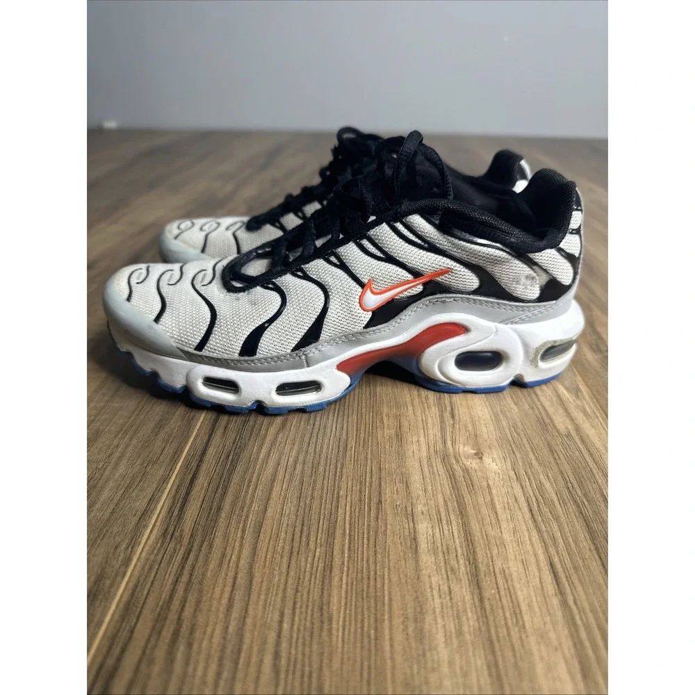 Nike good used
